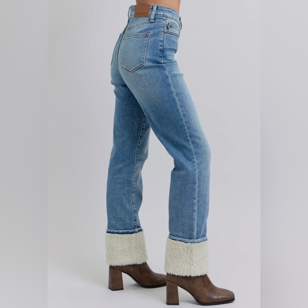 Judy Blue High Waisted Shearling Cuff Straight Leg Jeans NWT - Picture 7 of 8